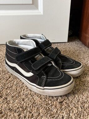 Vans Big Kids High-Top Velcro Sneakers